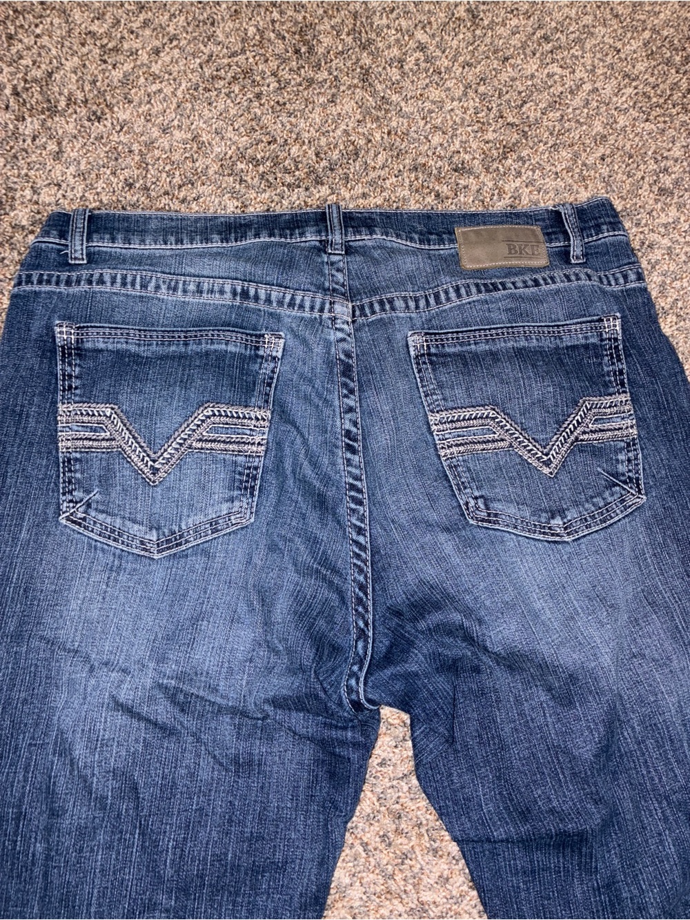 BKE Men’s Tyler Straight Leg Jeans - size 40XL